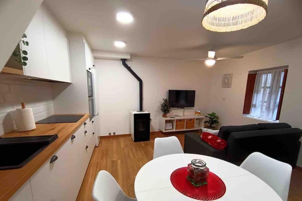 Апартаменты A Casina De Luz Понтеведра Экстерьер фото